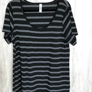 LuLaRoe Classic T
